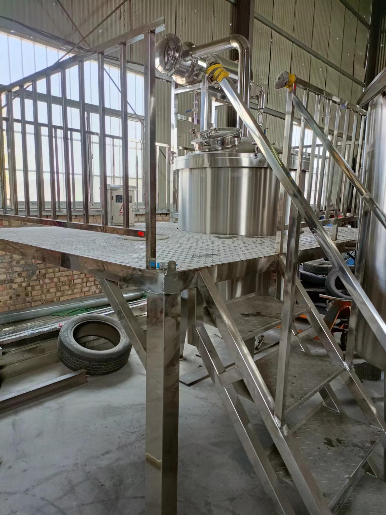 大气压3m³玫瑰，薰衣草，迷迭香和金银花多功能提取器